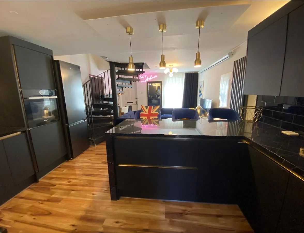 Stunning 2 Bed Apartment, In The Heart Of Exeter!